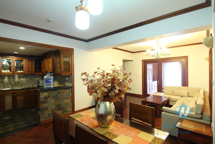 120 sqm with 03 bedrooms apartment for rent in Tay Ho, Hanoi